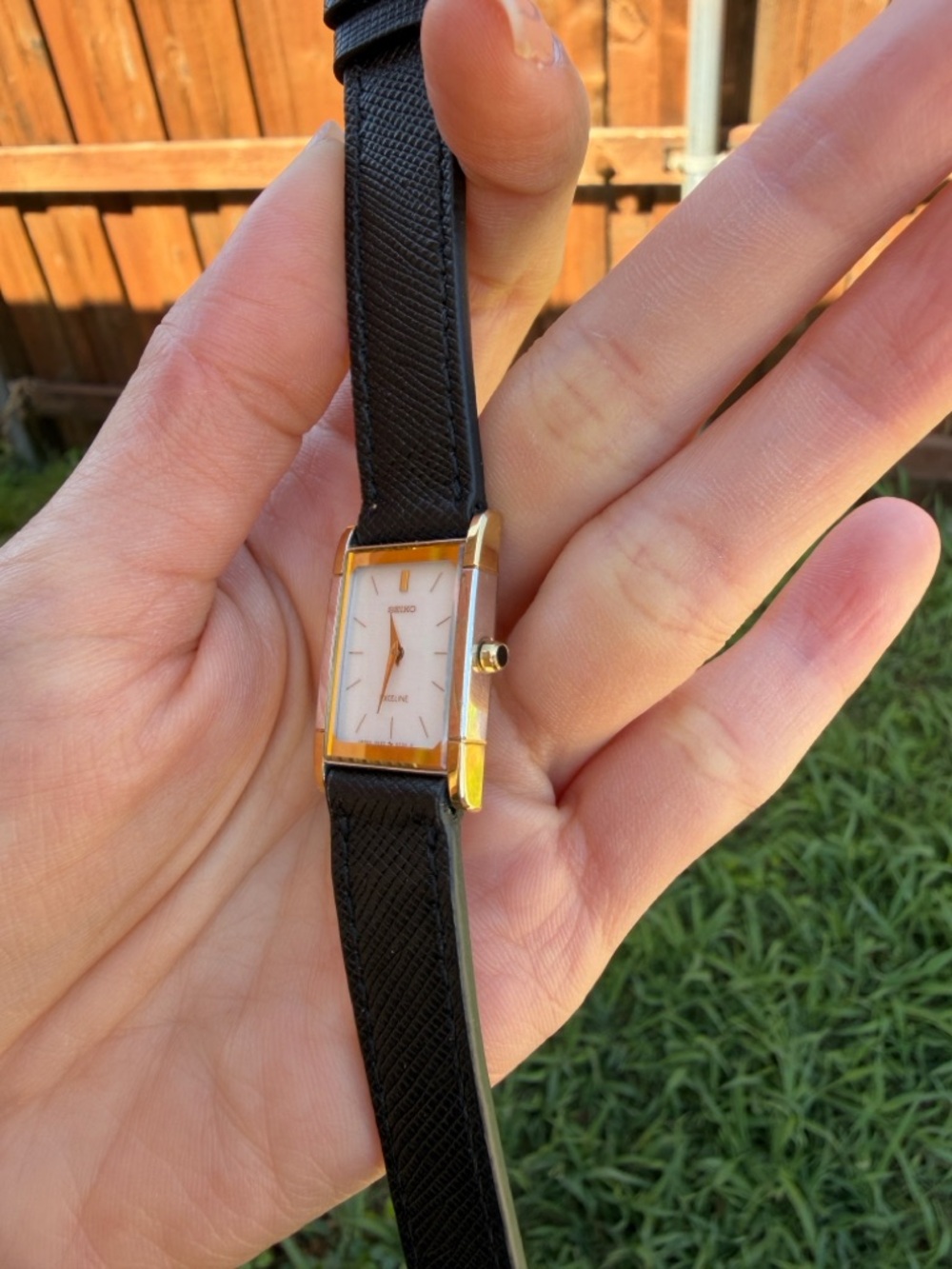 Seiko Gold Tone Rectangular Watch with Black Strap - Picture 2 of 4